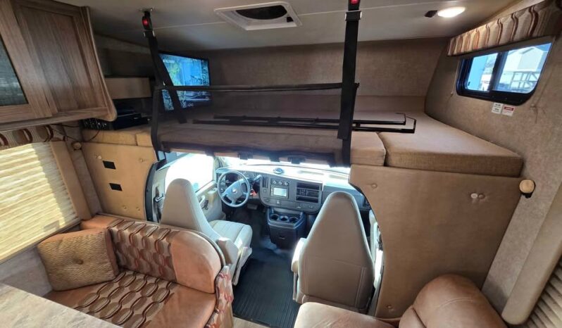 
								2016 Coachmen Freelander 27QB. Chevrolet Chassis, Generator, Low Miles full									