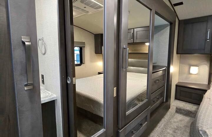 
								2022 Grand Design Reflection 311 BHS, Bunk Room, All Season full									