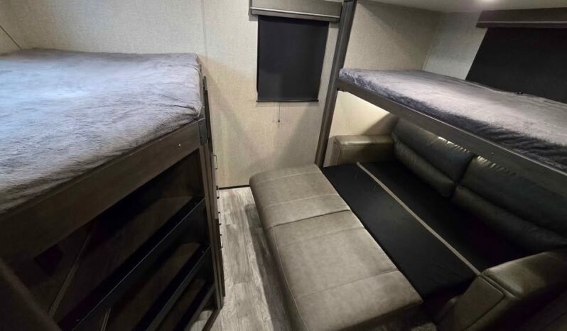 
								2022 Grand Design Reflection 311 BHS, Bunk Room, All Season full									