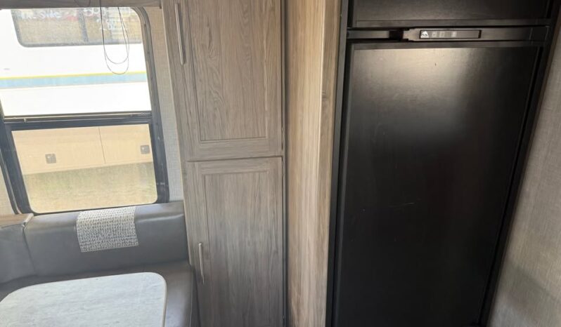 
								2021 Crossroad Zinger 18RD full									