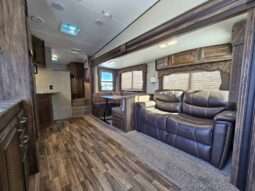 
										2017 Keystone Cougar 284RDBWE. Bunks,  All Season Half Ton Towable full									