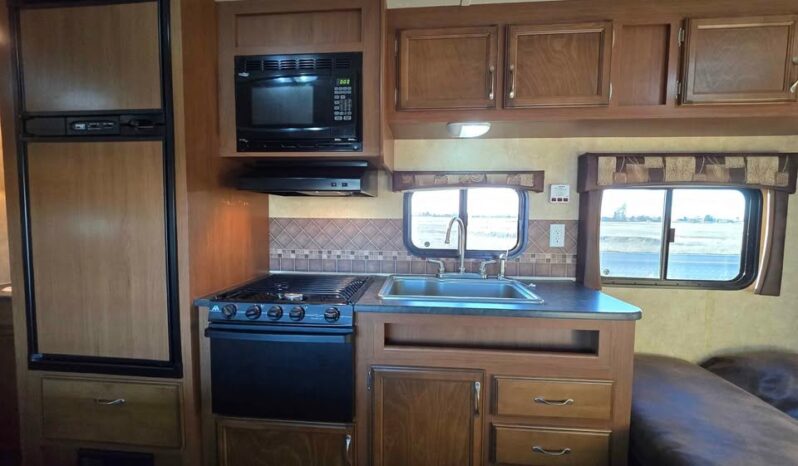 
								2012 Star Craft Autumn Ridge 278BH. Bunks full									