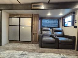 
										2022 Keystone Sprinter 320 MLS. Rear Kitchen, All Season Perfect Couple’s RV, Double Fridge full									