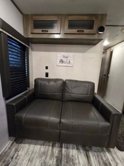 
										2022 Keystone Sprinter 320 MLS. Rear Kitchen, All Season Perfect Couple’s RV, Double Fridge full									