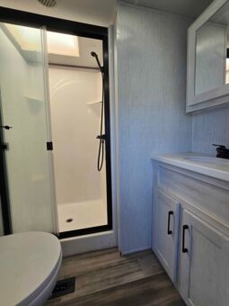 
										2022 Heartland Milestone 377MB  All Season, Bunk Room with Loft, Solar Package full									