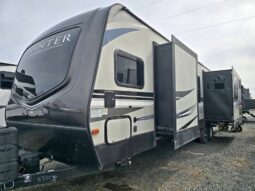2022 Keystone Sprinter 320 MLS. Rear Kitchen, All Season Perfect Couple’s RV, Double Fridge