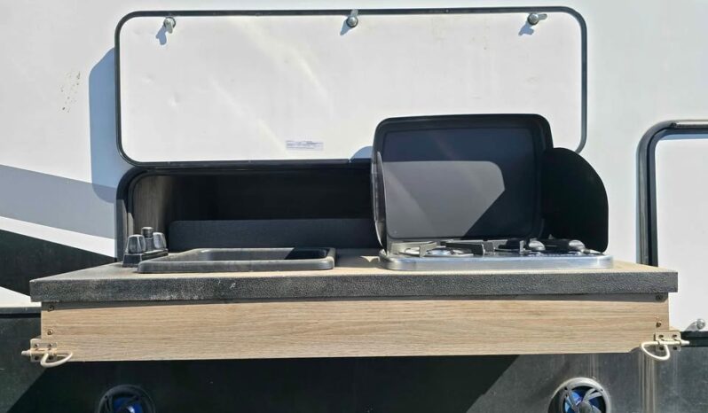 
								2022 Heartland Milestone 377MB  All Season, Bunk Room with Loft, Solar Package full									