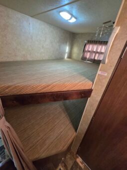 
										2012 Star Craft Autumn Ridge 278BH. Bunks full									