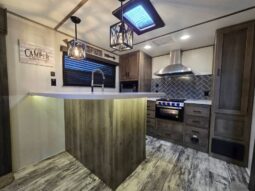 
										2022 Keystone Sprinter 320 MLS. Rear Kitchen, All Season Perfect Couple’s RV, Double Fridge full									