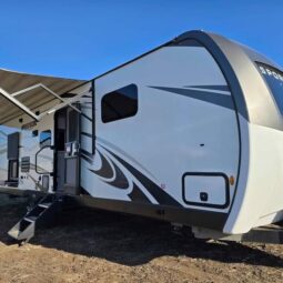 2021 Venture Sport Trek 302 VRB.  Perfect Couples RV. All Season, Washer Dryer Hook UP’s