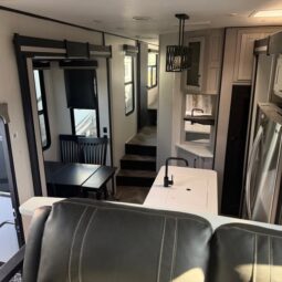 
										2021 Heartland Cyclone 4214 Toy Hauler, Front Living, Solar Package 14 ft Garage full									