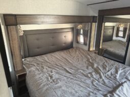 
										2019 Keystone Cougar 368MBI Bunk Room wit Loft. All Season full									