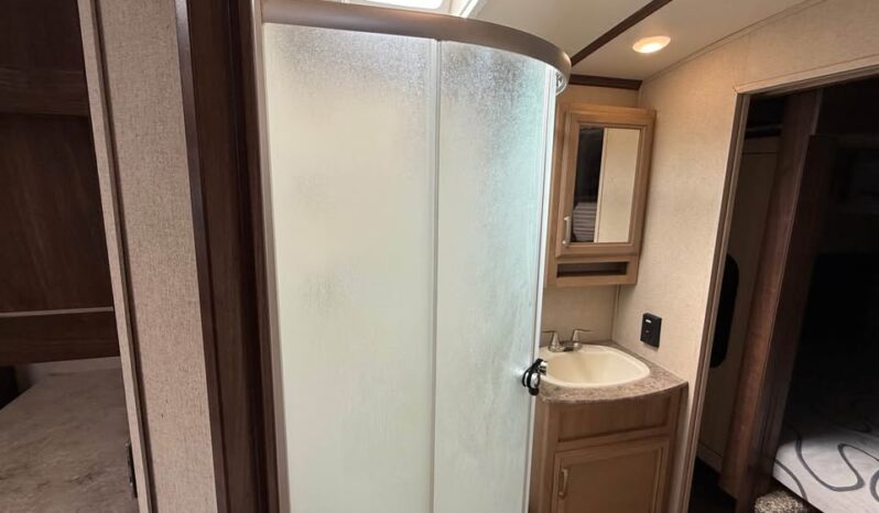 
								2017 Keystone Denali 287RE full									
