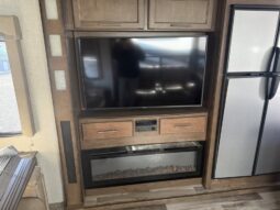 
										2019 Keystone Cougar 368MBI Bunk Room wit Loft. All Season full									