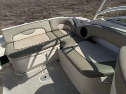 
										2005 Searay 270 Sun Cruiser with Trailer for Boat and Jet Skis full									