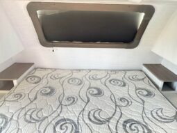 
										Super Clean Dutchmen Astoria 3203 BH Bunk Room Model. All Season-4 Season full									
