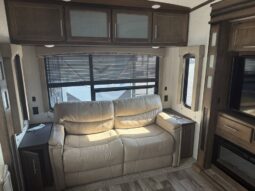 
										2019 Keystone Cougar 368MBI Bunk Room wit Loft. All Season full									