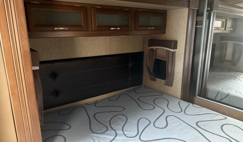 
								2017 Keystone Denali 287RE full									