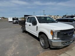 
										Ford F250 Work Truck Utility Bed full									