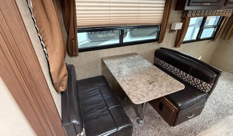 
								2017 Keystone Denali 287RE full									
