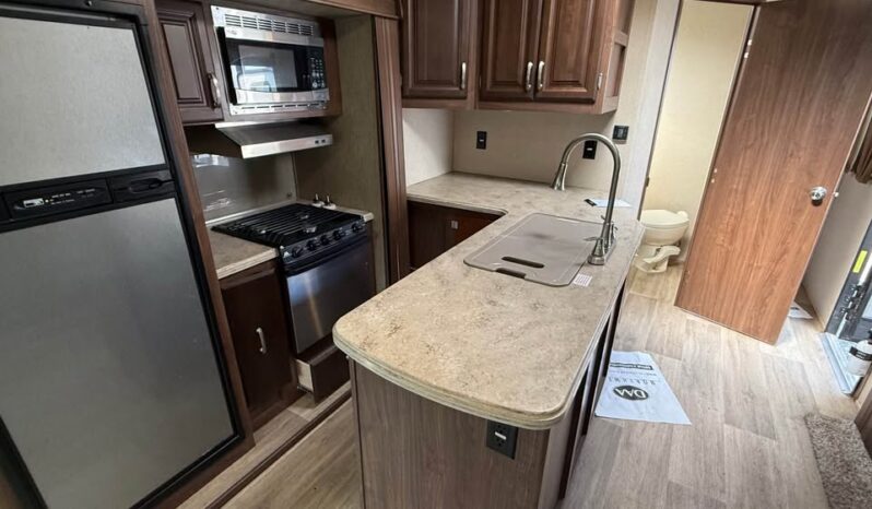 
								2017 Keystone Denali 287RE full									