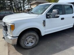 
										Ford F250 Work Truck Utility Bed full									