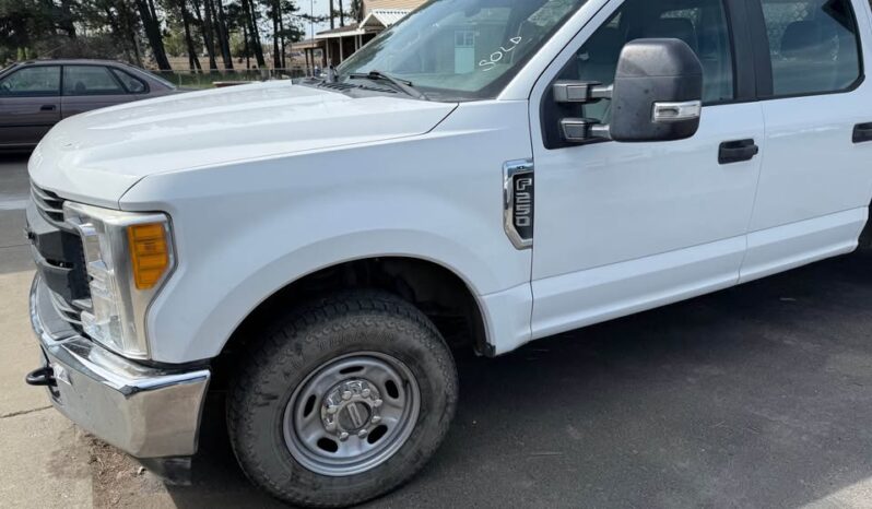 
								Ford F250 Work Truck Utility Bed full									