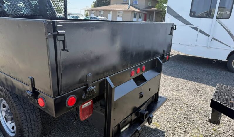 
								Ford F250 Work Truck Utility Bed full									