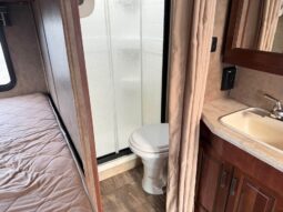 
										2015 Forest Rivera Solera 24S Mercedes Diesel full									