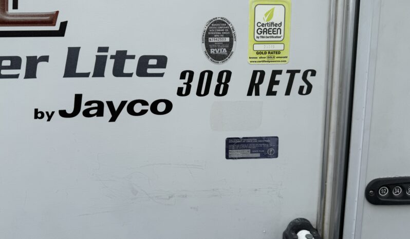 
								2012 Jayco Eagle Triple Slide Rear Living, All Season Power Jacks full									