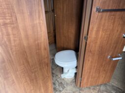 
										2012 Jayco Eagle Triple Slide Rear Living, All Season Power Jacks full									