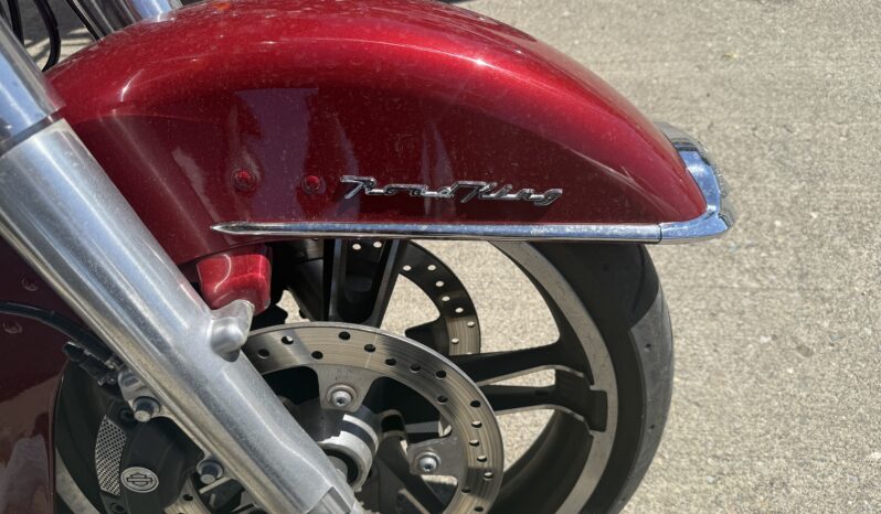 
								2007 Harley Davidson Road King, Lots of upgrades full									