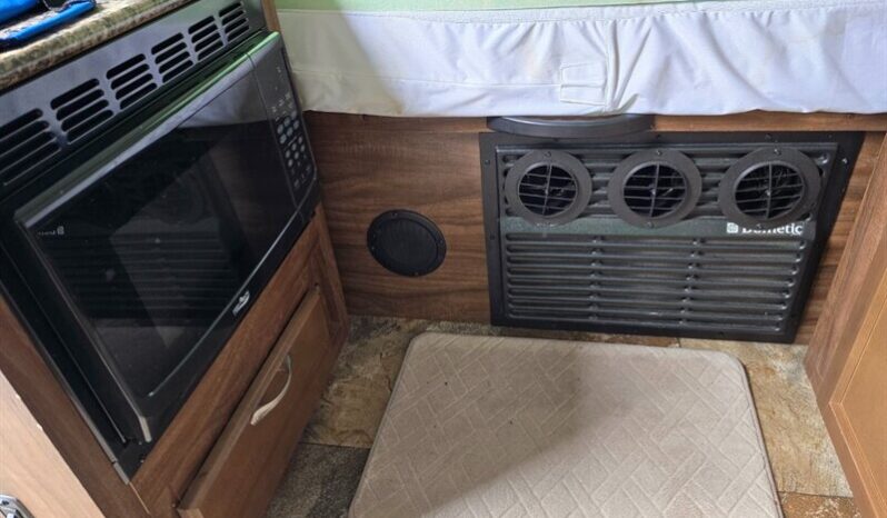 
								2016 COACHMEN CLIPPER 12RBST full									