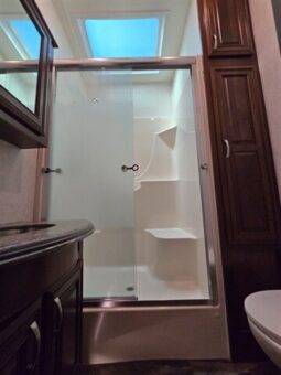 
										2017 Jayco PINNACLE 38FLSA full									