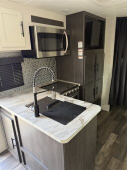 
										2022 CROSSROADS CRUISER AIRE 22BBH full									