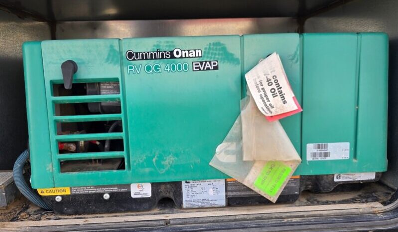 
								2017 Dutchmen RUBICON RB2100 full									