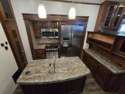 
										2017 Jayco PINNACLE 38FLSA full									