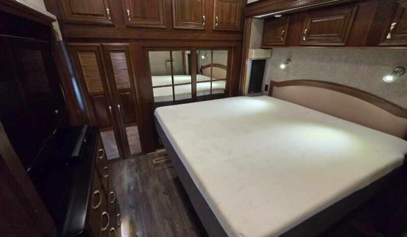 
								2017 Jayco PINNACLE 38FLSA full									