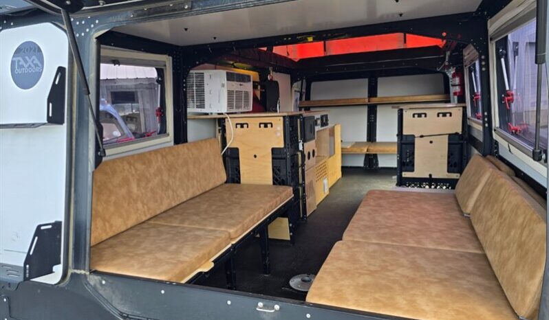 
								2021 TAXA MANTIS OVERLAND full									