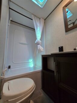 
										2021 Dutchmen COLEMAN 262BH full									