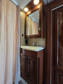 
										2015 Forest River Solera 24S full									