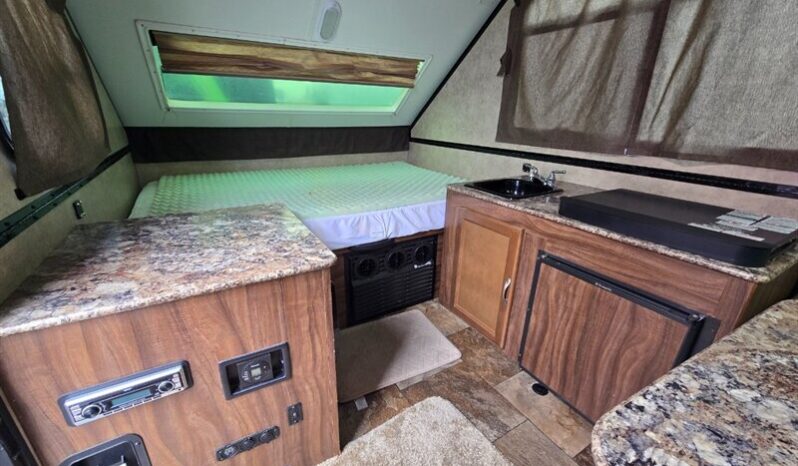 
								2016 COACHMEN CLIPPER 12RBST full									