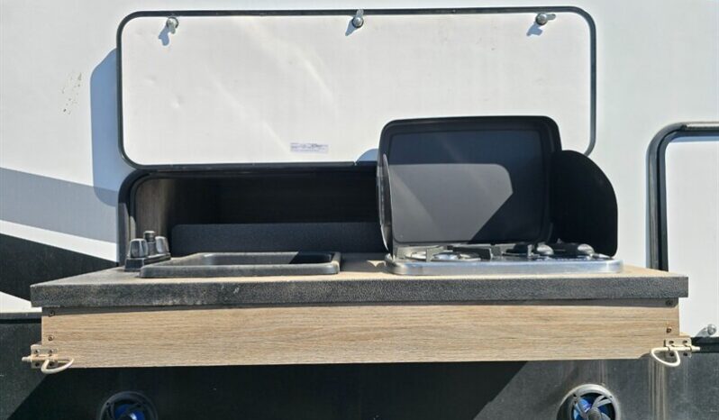 
								2022 Heartland MILESTONE 377MB full									