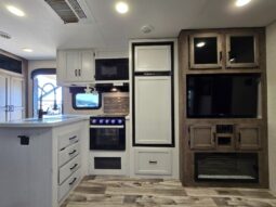 
										2021 VENTURE SPORTTREK 302VRB full									
