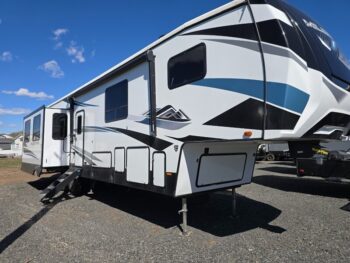 2022 Heartland MILESTONE 377MB