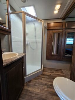 
										2017 Keystone COUGAR 284RDBWE full									