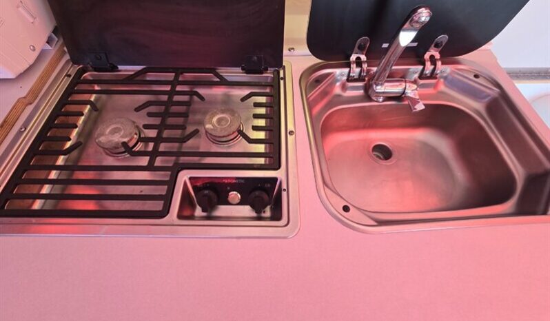 
								2021 TAXA MANTIS OVERLAND full									