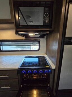 
										2021 Dutchmen COLEMAN 262BH full									