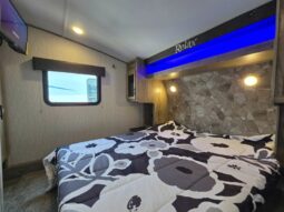 
										2021 Forest River Cherokee Arctic Wolf 271RK full									