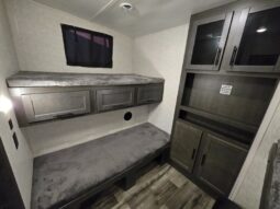 
										2022 CROSSROADS CRUISER AIRE 32BH full									